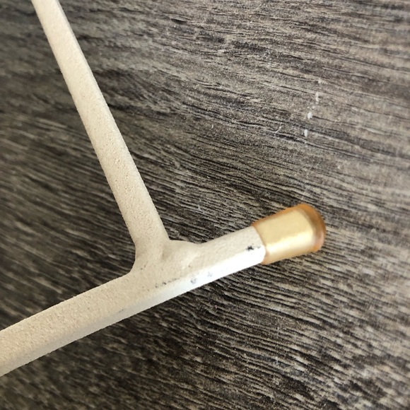 Off White Teacup and Saucer Display Holders - Picture 7 of 8